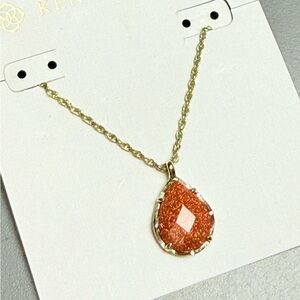 Kendra Scott Kiri Gold Necklace in Goldstone
